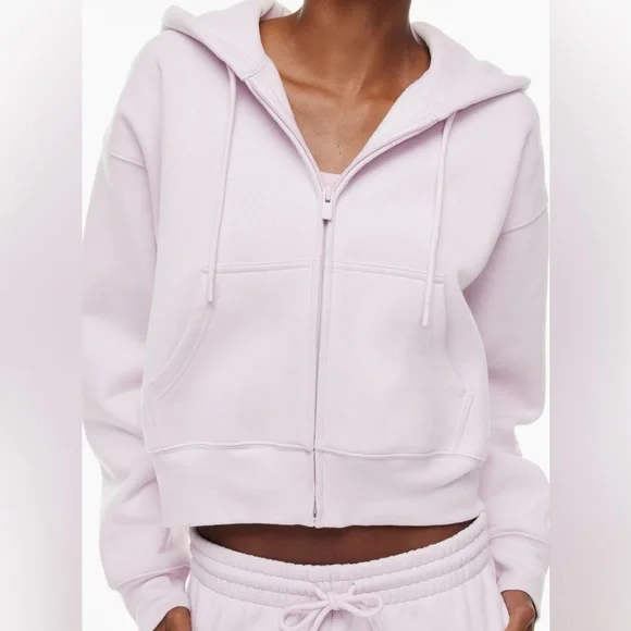 Aritzia TNA Terry Fleece Boyfriend Boxy Zip Up Hoodie Lilac Sugarplum
Size M - Picture 3 of 10